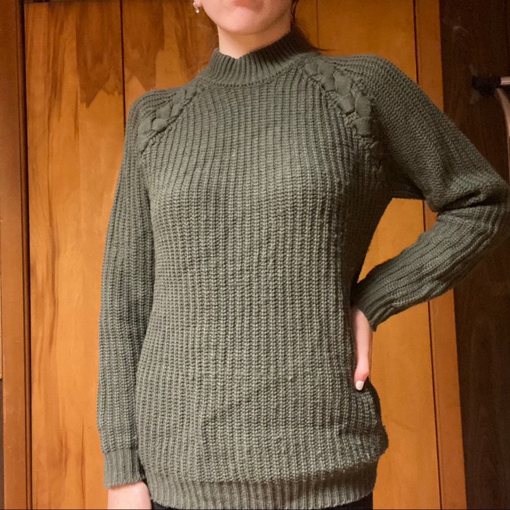 Guess Sweater